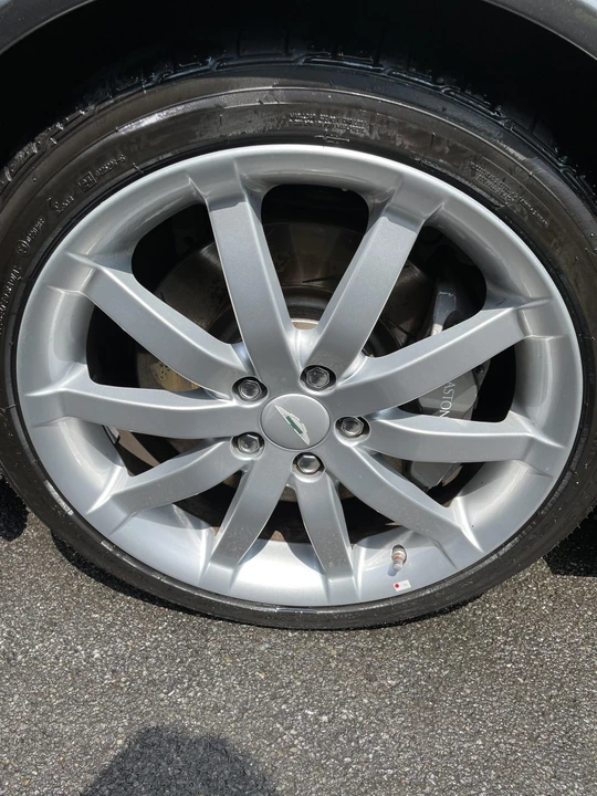 2005 Aston Martin DB9 - Image 27 of 31