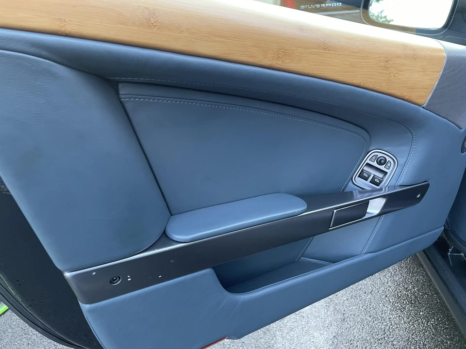 2005 Aston Martin DB9 - Image 30 of 31