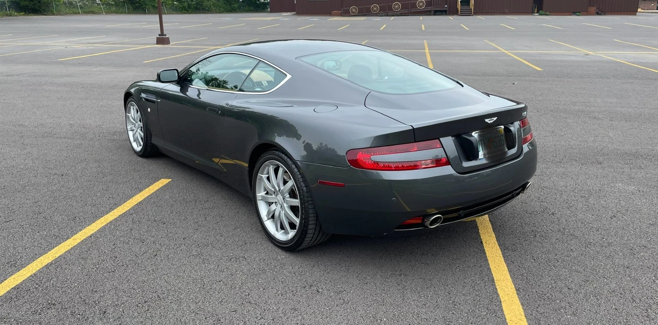2005 Aston Martin DB9 - Image 14 of 31