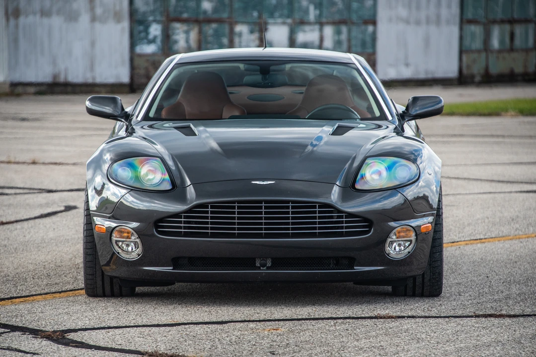 2005 Aston Martin Vanquish 1st Gen - Image 2 of 31