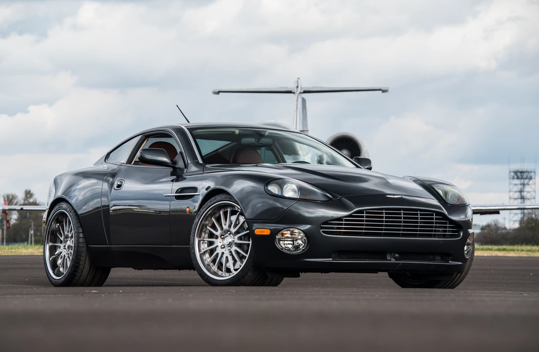 2005 Aston Martin Vanquish 1st Gen - Image 21 of 31