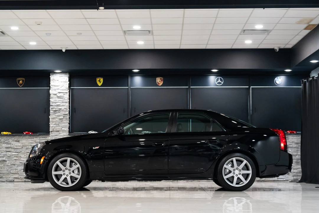 2005 Cadillac CTS-V 1st Gen - Image 9 of 31