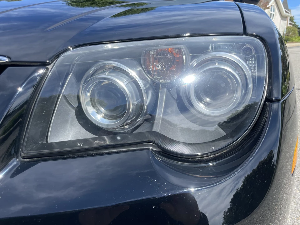 2005 Chrysler Crossfire - Image 31 of 31