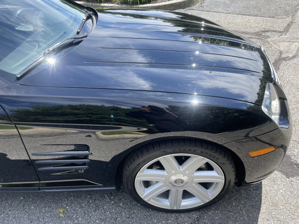 2005 Chrysler Crossfire - Image 27 of 31