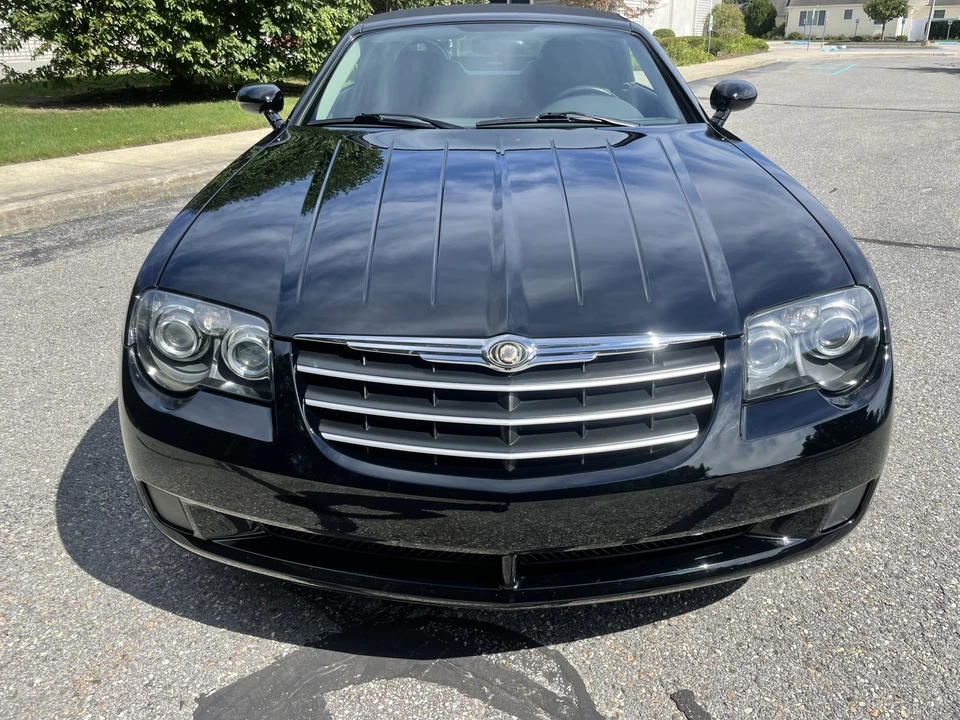 2005 Chrysler Crossfire - Image 21 of 31