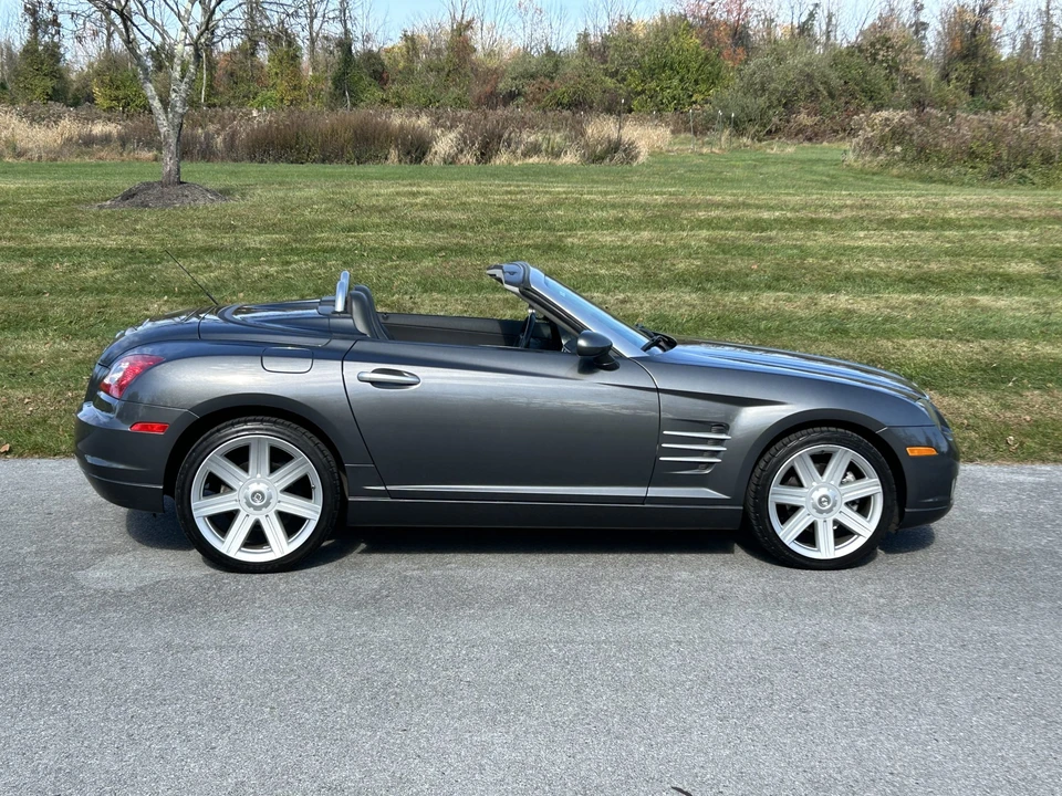 2005 Chrysler Crossfire - Image 31 of 31