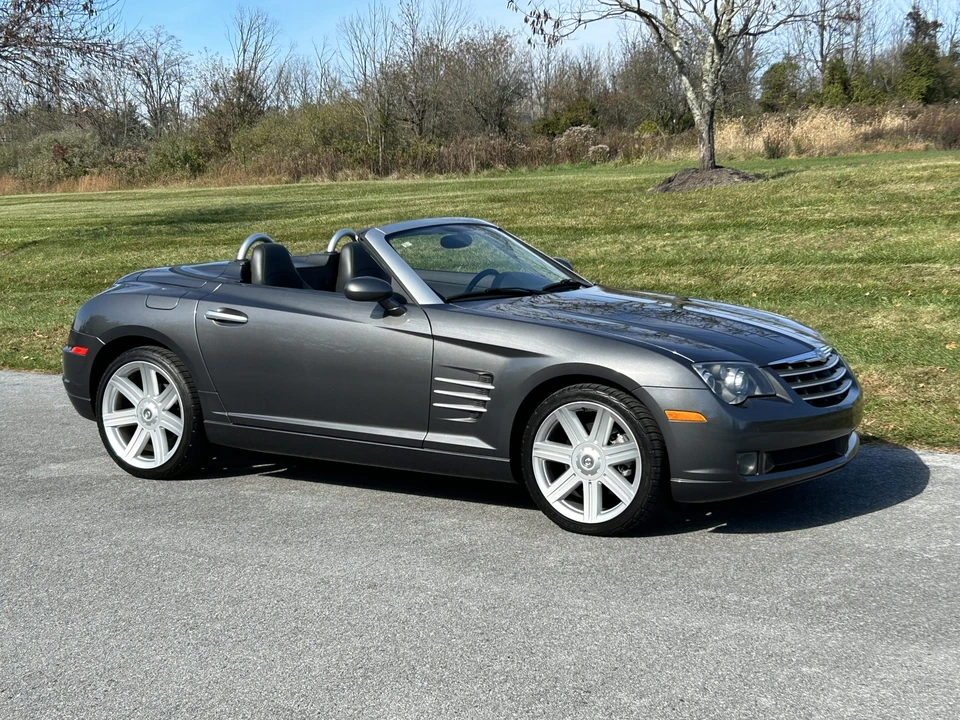 2005 Chrysler Crossfire - Image 29 of 31