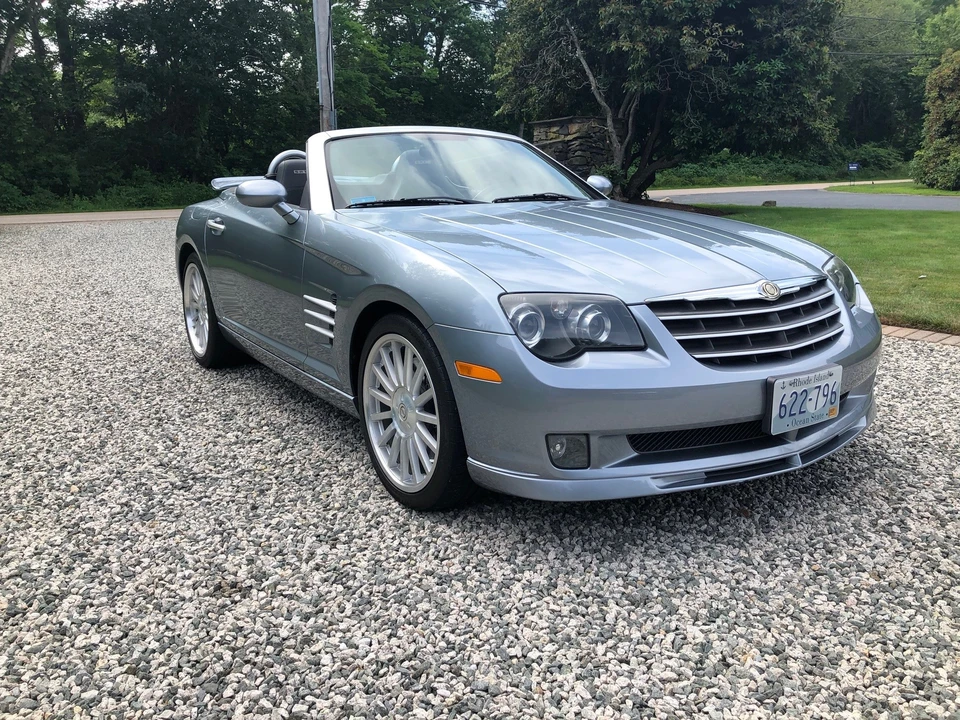 2005 Chrysler Crossfire - Image 9 of 31