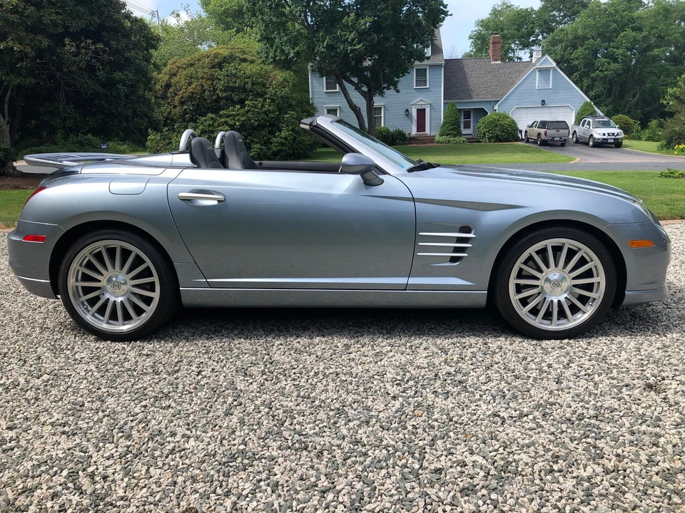 2005 Chrysler Crossfire - Image 8 of 31