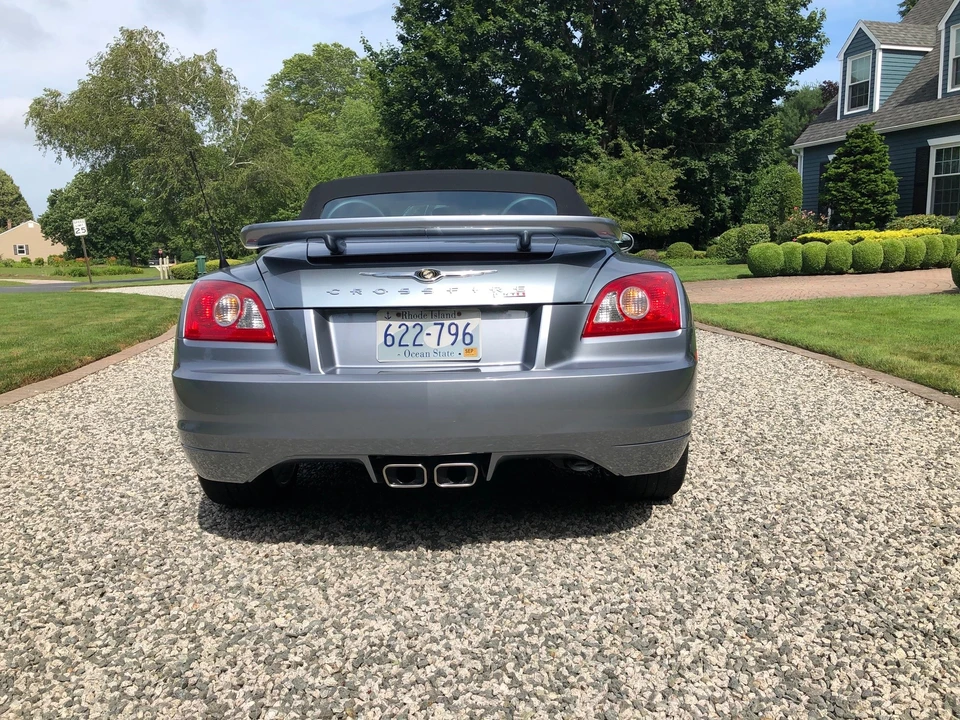 2005 Chrysler Crossfire - Image 12 of 31
