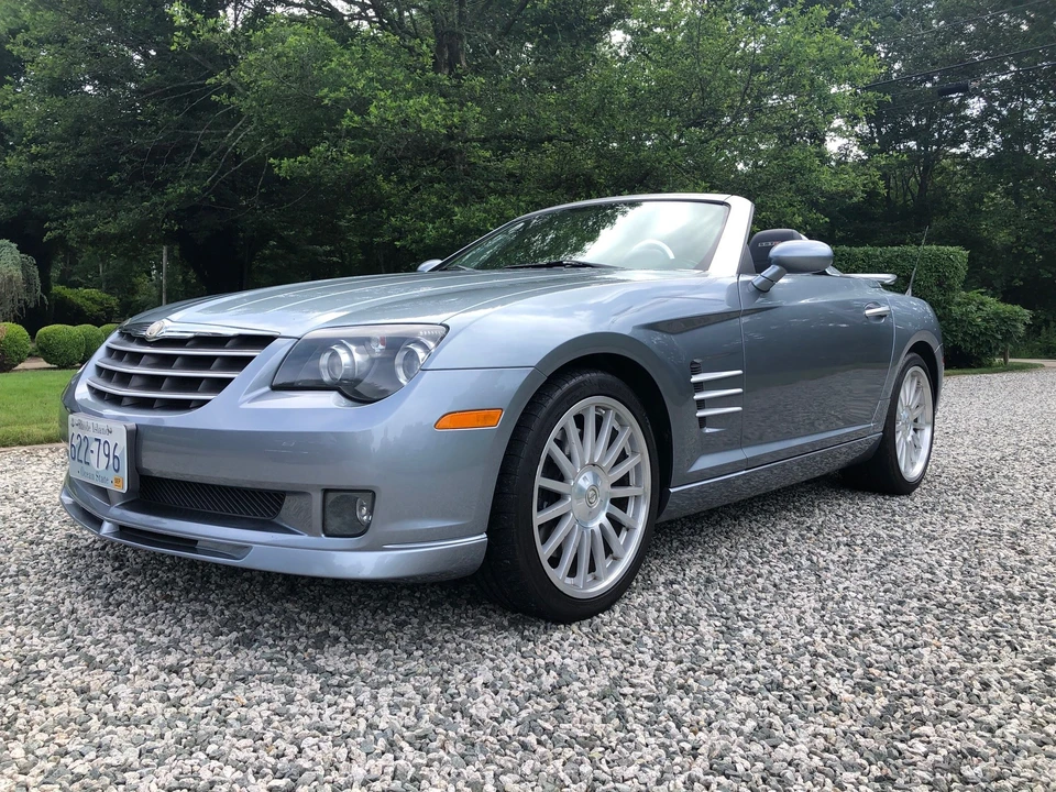 2005 Chrysler Crossfire - Image 3 of 31
