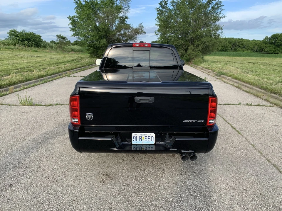 2005 Dodge Ram SRT-10 3rd Gen - Image 11 of 31