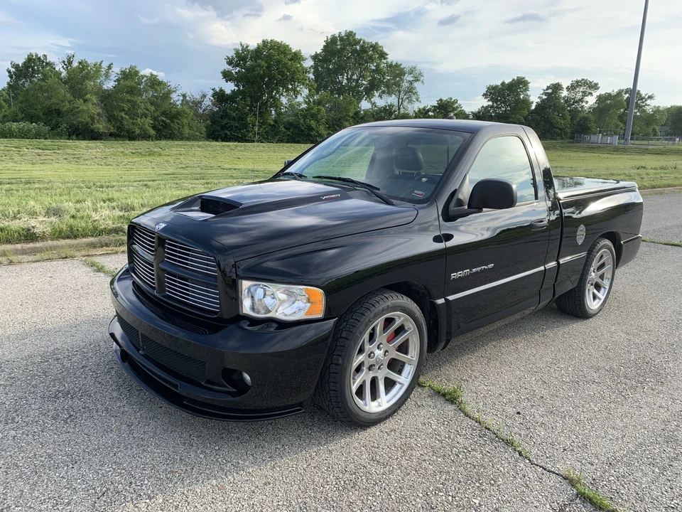 2005 Dodge Ram SRT-10 3rd Gen - Image 6 of 31