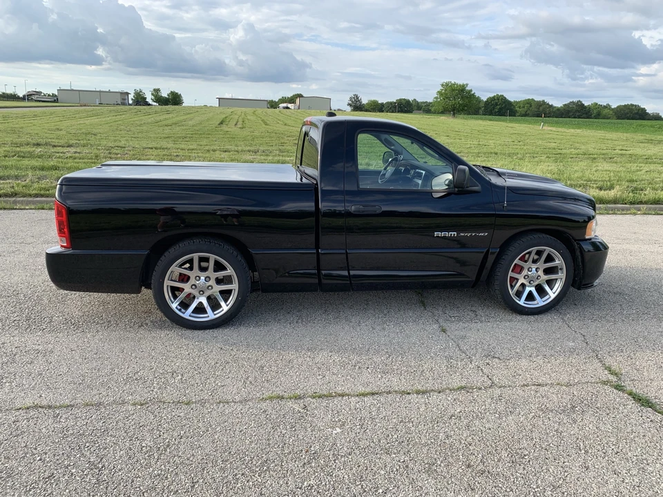 2005 Dodge Ram SRT-10 3rd Gen - Image 15 of 31