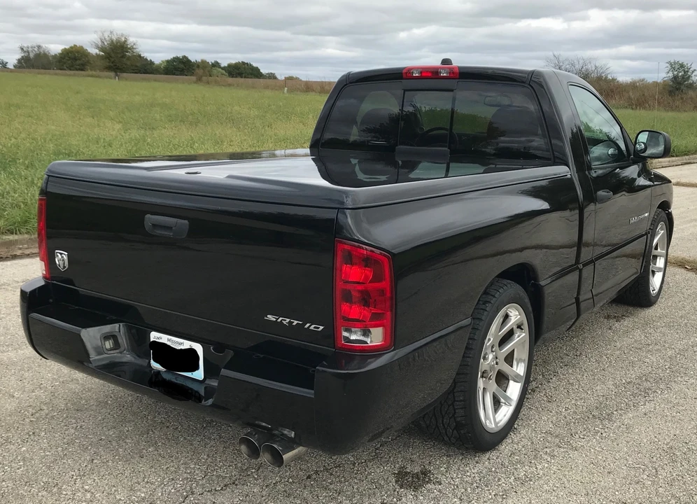 2005 Dodge Ram SRT-10 3rd Gen - Image 13 of 31