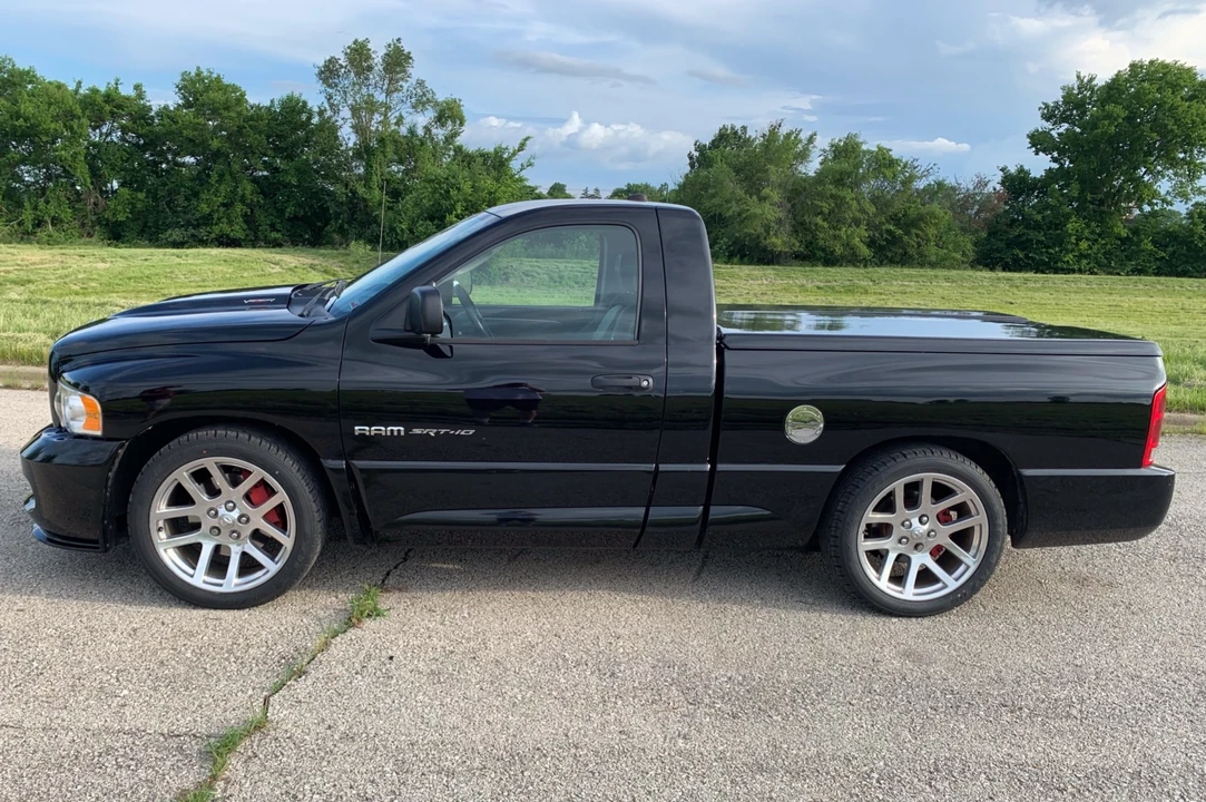 2005 Dodge Ram SRT-10 3rd Gen - Image 8 of 31