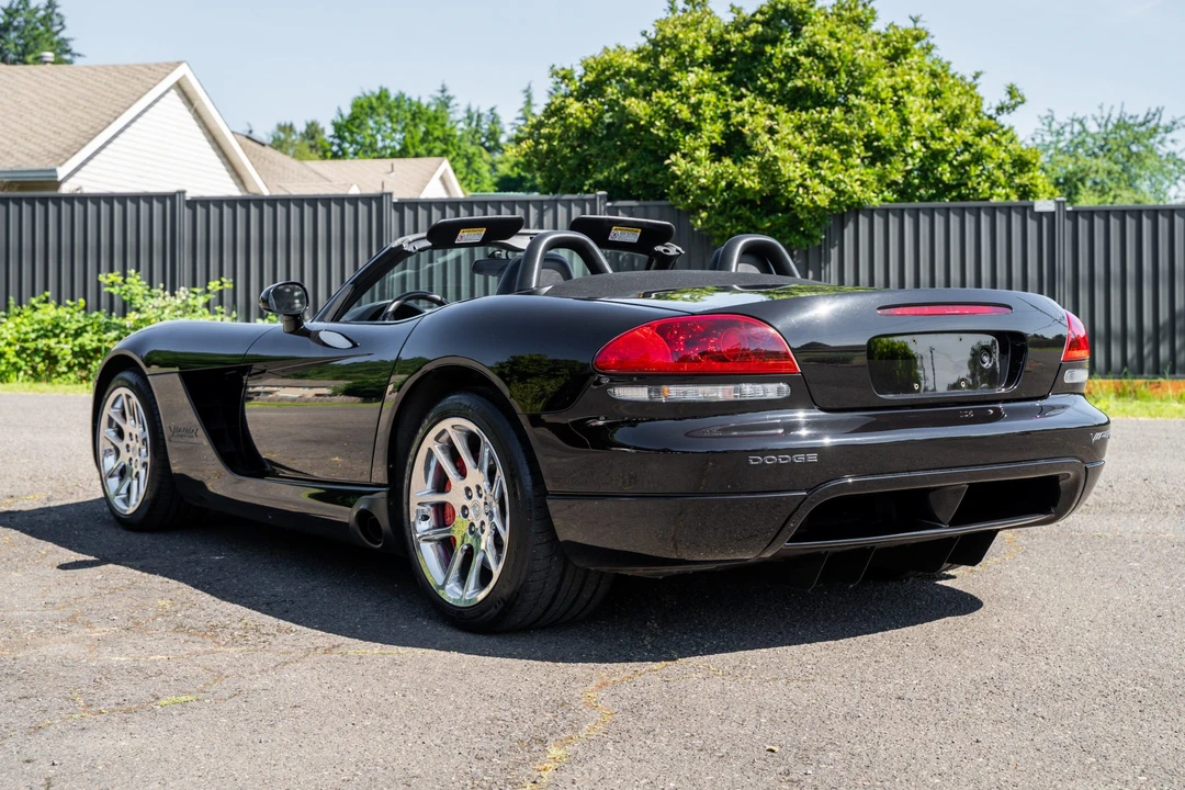 2005 Dodge Viper 3rd Gen - Image 3 of 31