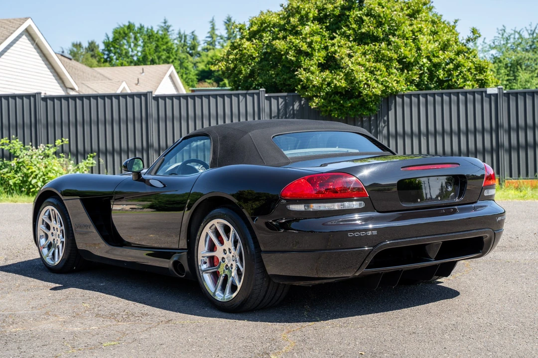 2005 Dodge Viper 3rd Gen - Image 12 of 31