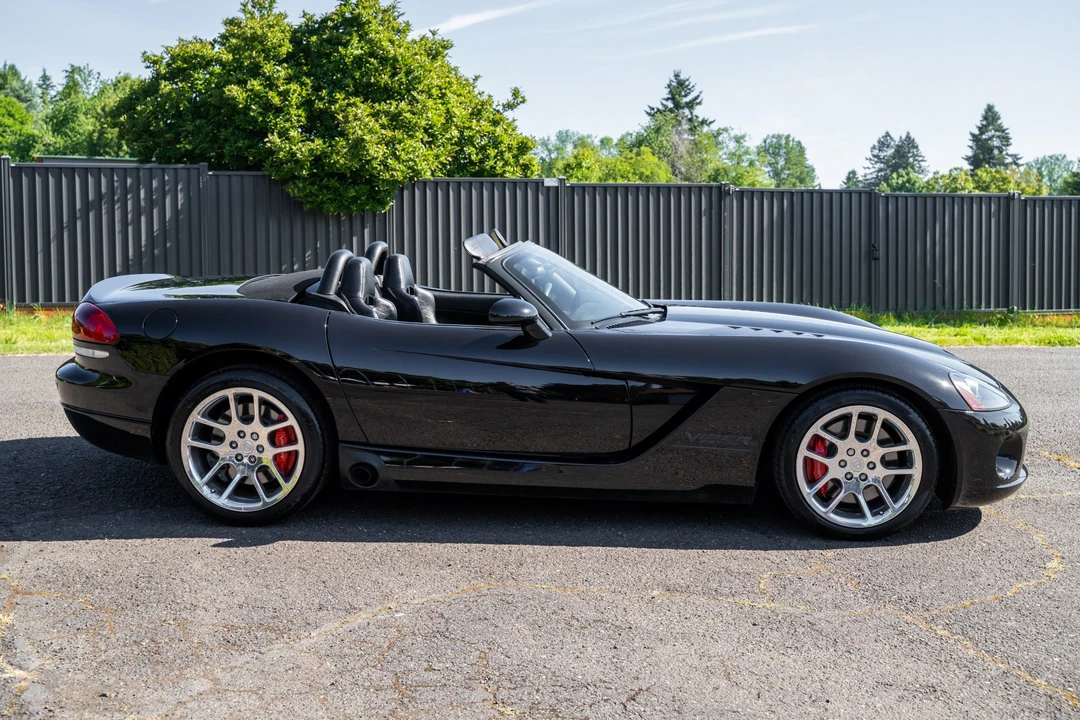 2005 Dodge Viper 3rd Gen - Image 6 of 31