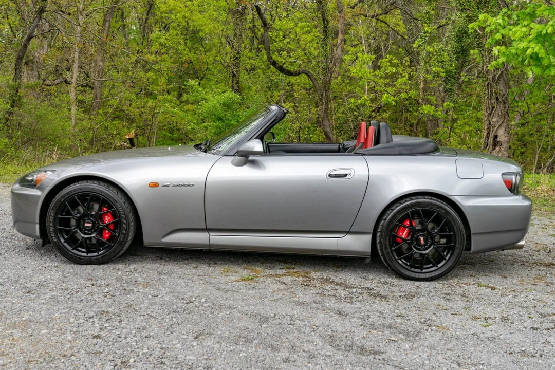 2005 Honda AP2 S2000 - Image 16 of 31