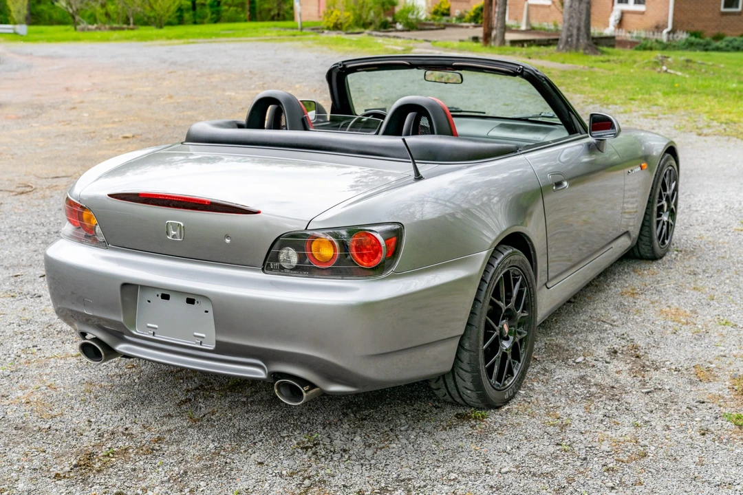 2005 Honda AP2 S2000 - Image 10 of 31
