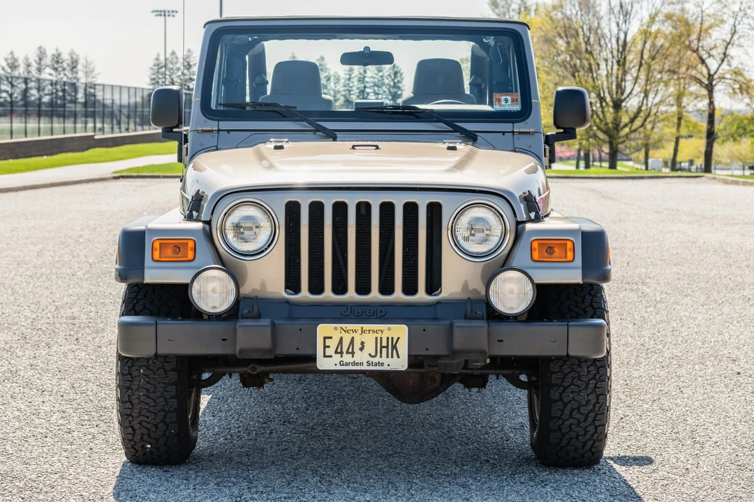 2005 Jeep TJ Wrangler - Image 2 of 31