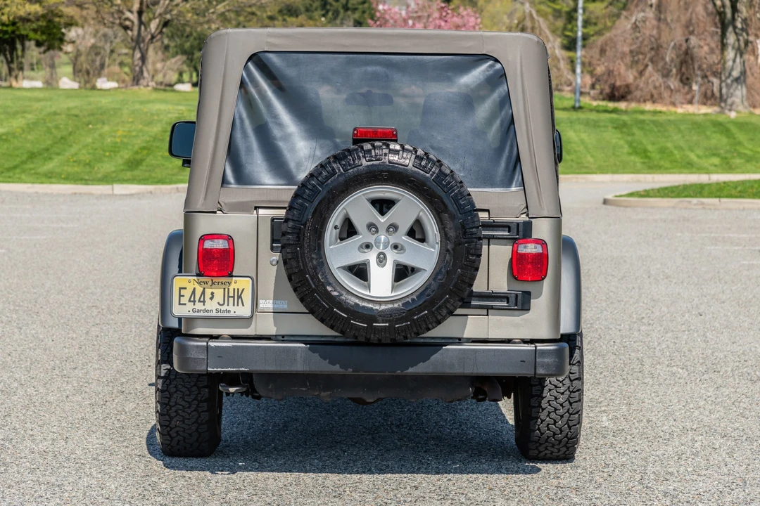 2005 Jeep TJ Wrangler - Image 14 of 31