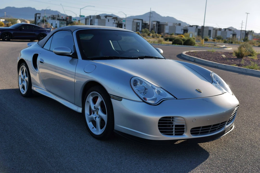2005 Porsche 996 Turbo - Image 23 of 31