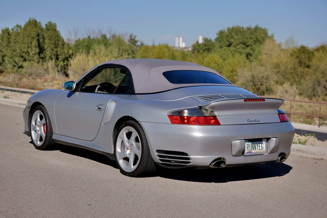 2005 Porsche 996 Turbo - Image 27 of 31