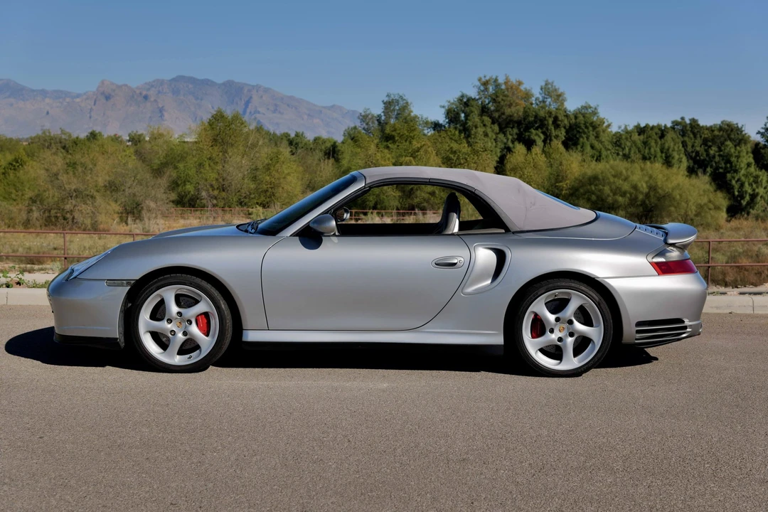 2005 Porsche 996 Turbo - Image 28 of 31
