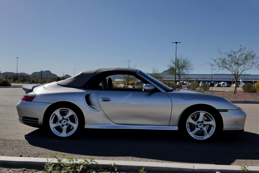 2005 Porsche 996 Turbo - Image 24 of 31