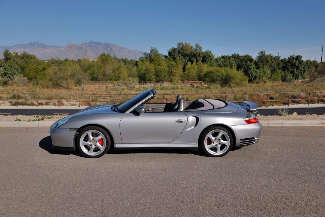 2005 Porsche 996 Turbo - Image 7 of 31
