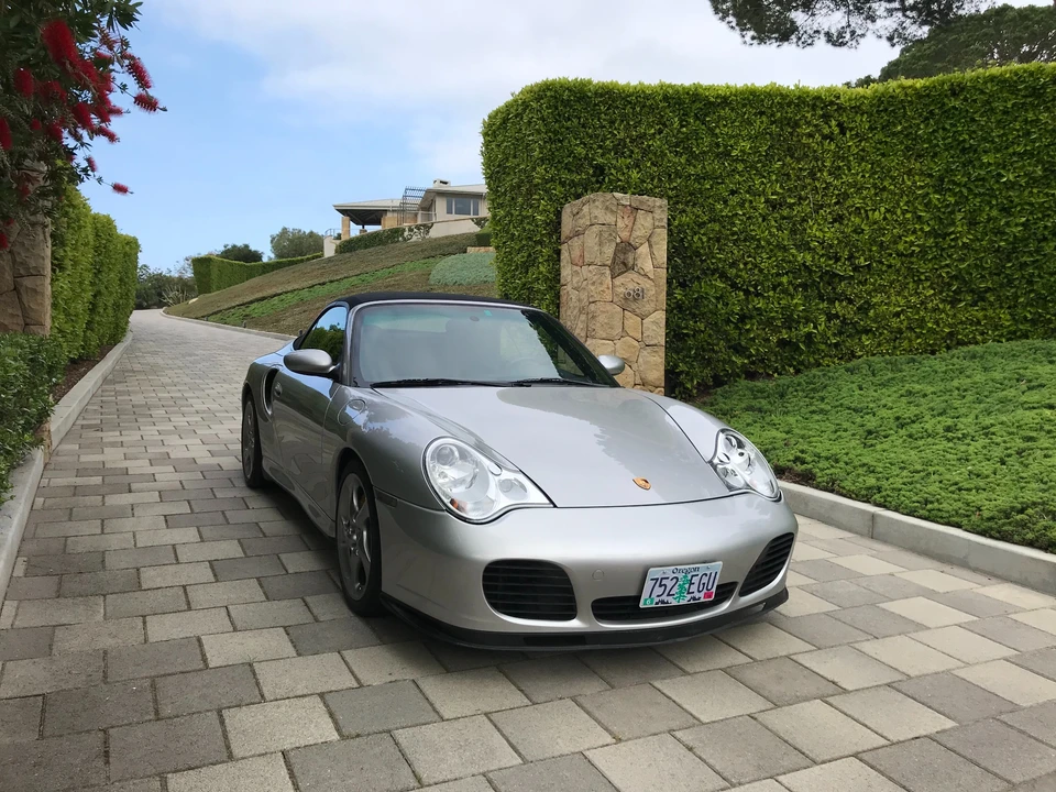 2005 Porsche 996 Turbo - Image 12 of 31