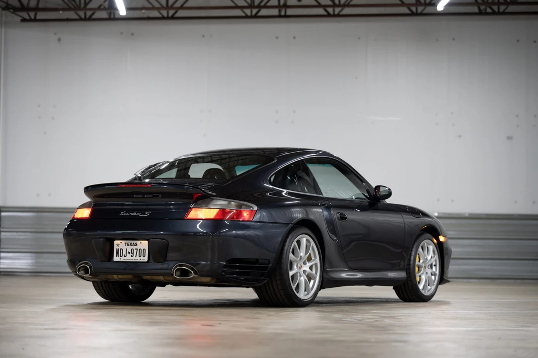 2005 Porsche 996 Turbo - Image 14 of 31