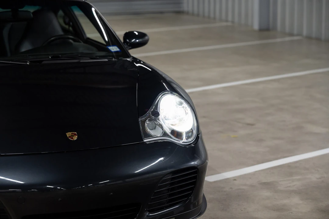 2005 Porsche 996 Turbo - Image 28 of 31