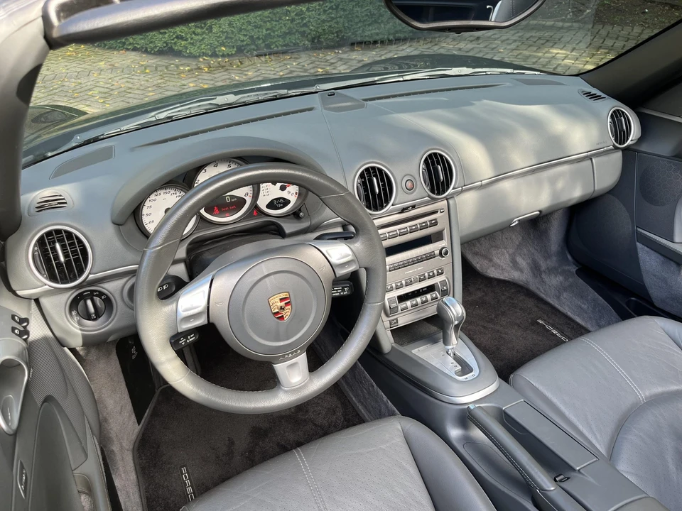 2005 Porsche 987 Boxster S - Image 25 of 31