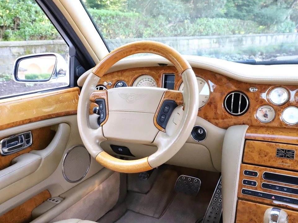 2006 Bentley Arnage R & RL - Image 30 of 31