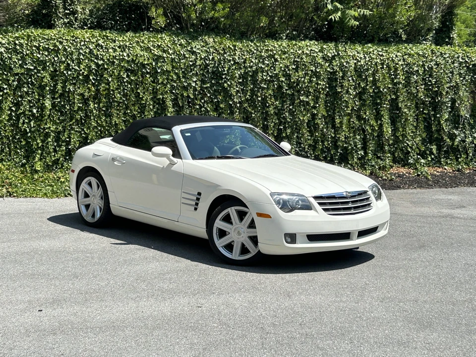 2006 Chrysler Crossfire - Image 20 of 31