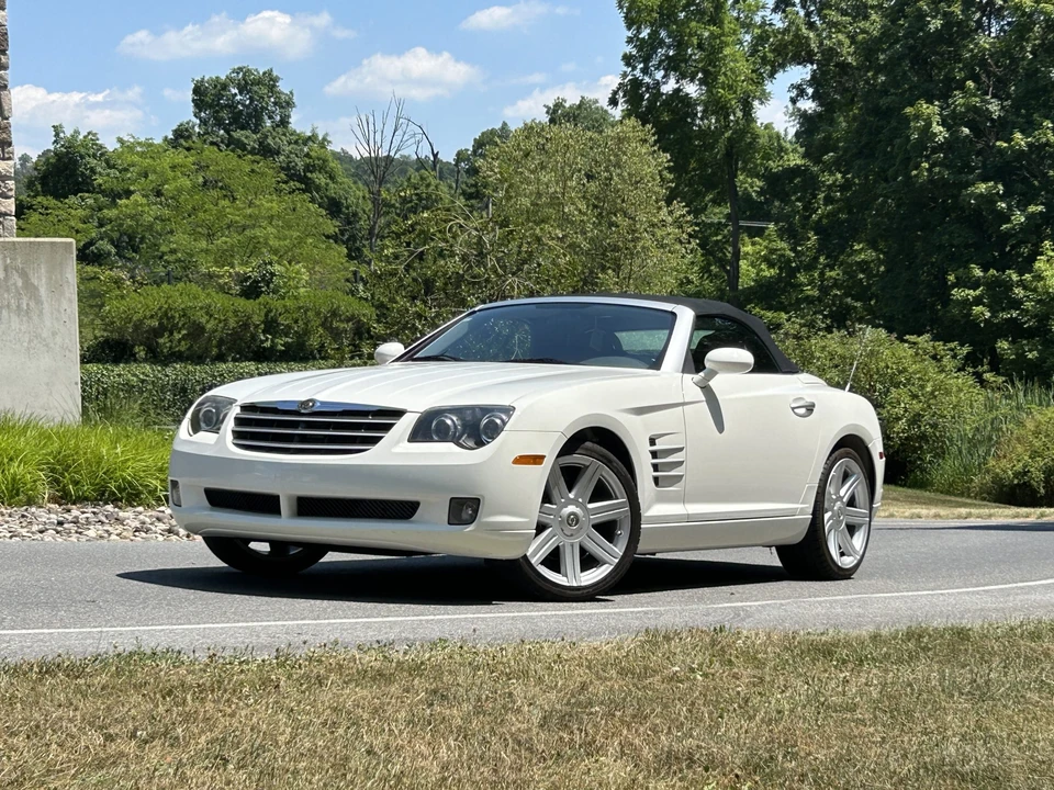 2006 Chrysler Crossfire - Image 3 of 31