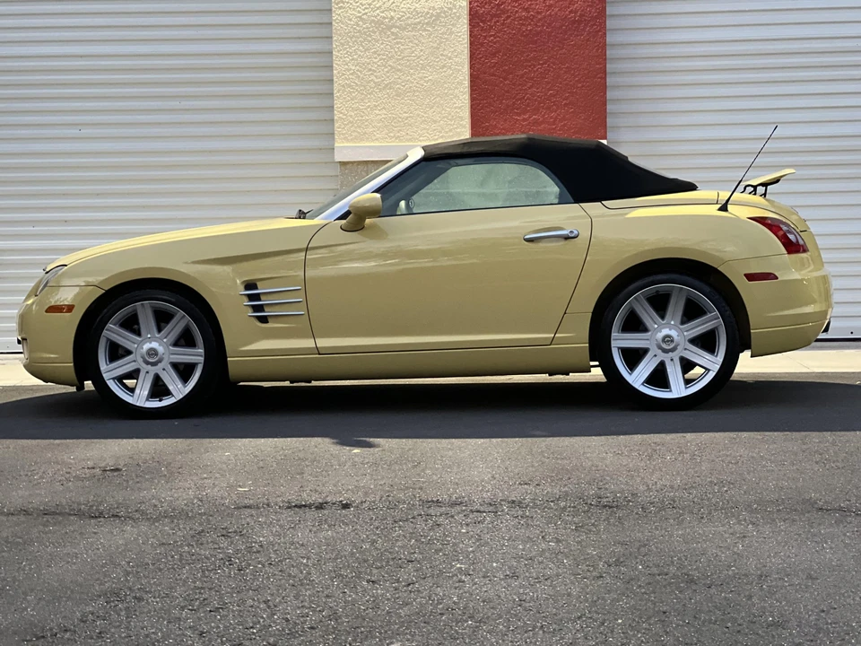2006 Chrysler Crossfire - Image 15 of 31