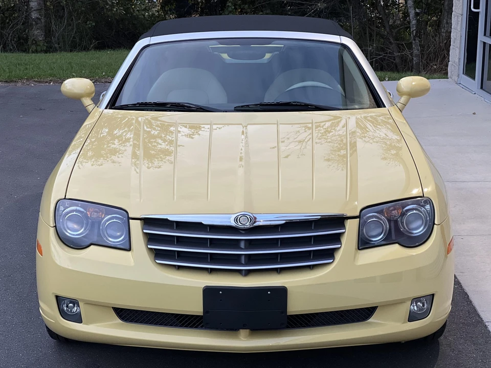 2006 Chrysler Crossfire - Image 19 of 31