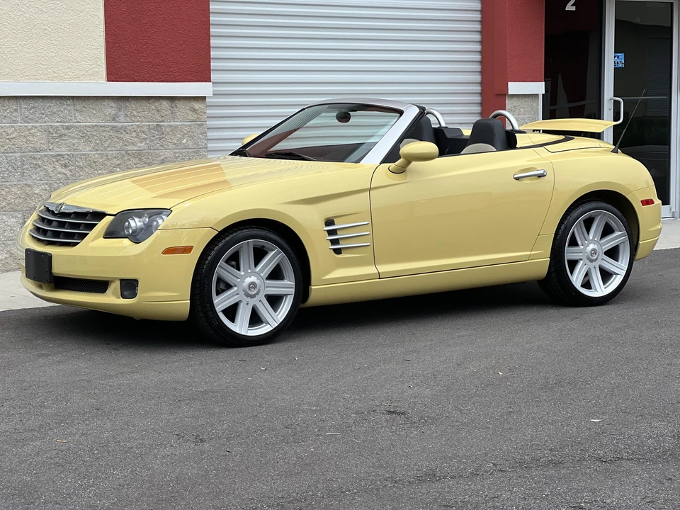 2006 Chrysler Crossfire - Image 3 of 31