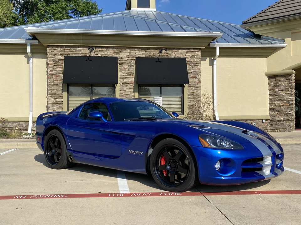 2006 Dodge Viper 3rd Gen - Image 2 of 31
