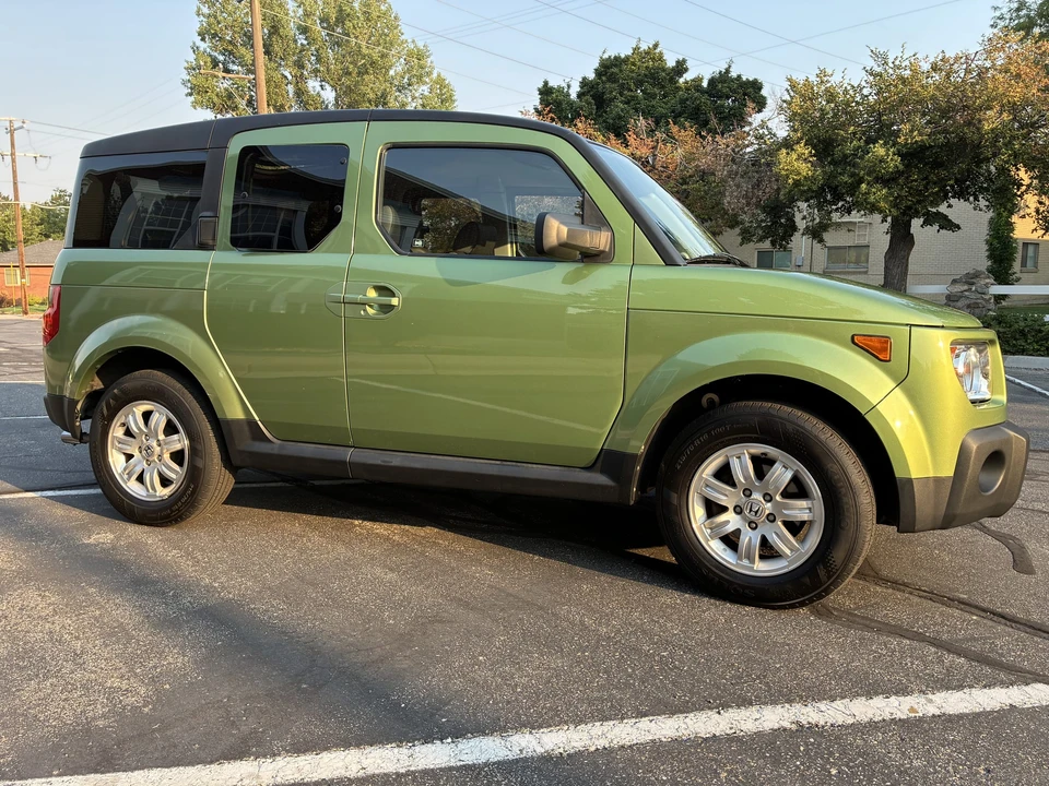 2006 Honda Element - Image 26 of 31