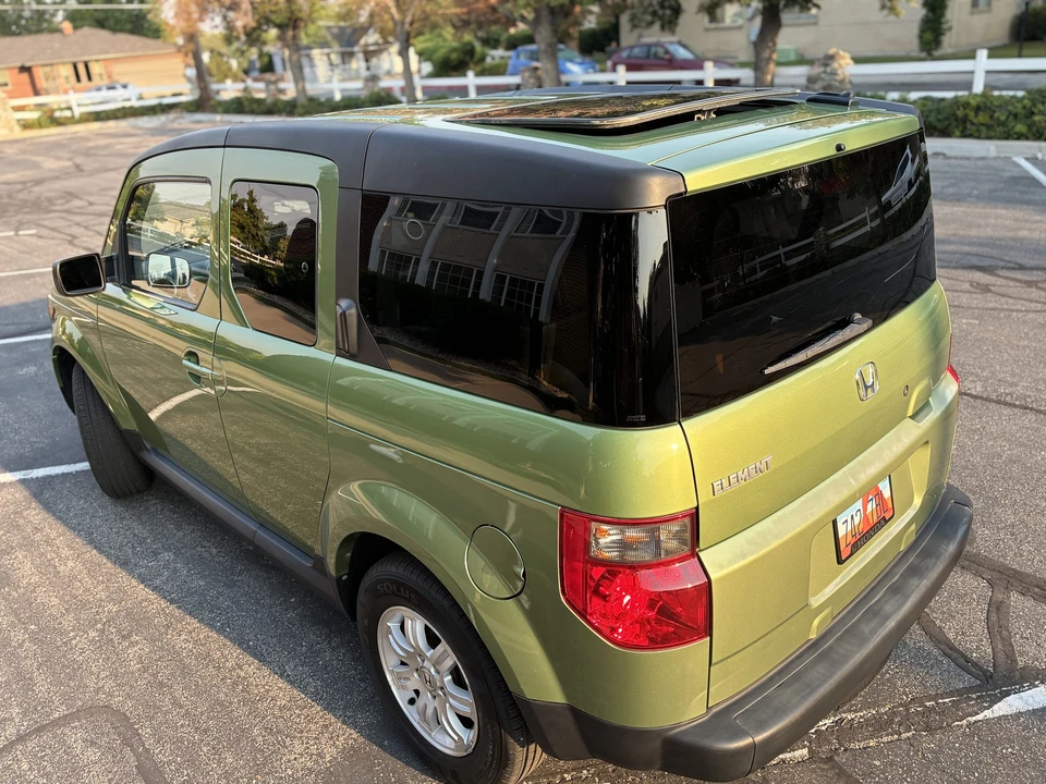 2006 Honda Element - Image 11 of 31