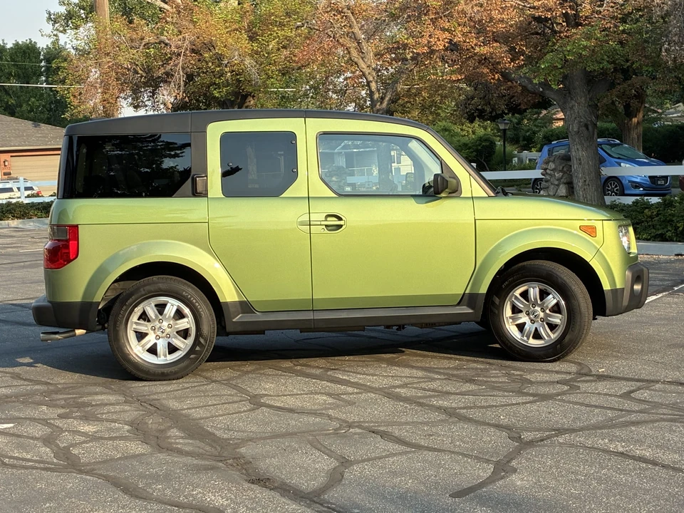 2006 Honda Element - Image 24 of 31