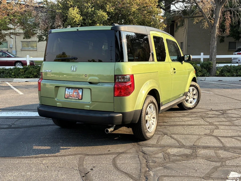 2006 Honda Element - Image 18 of 31