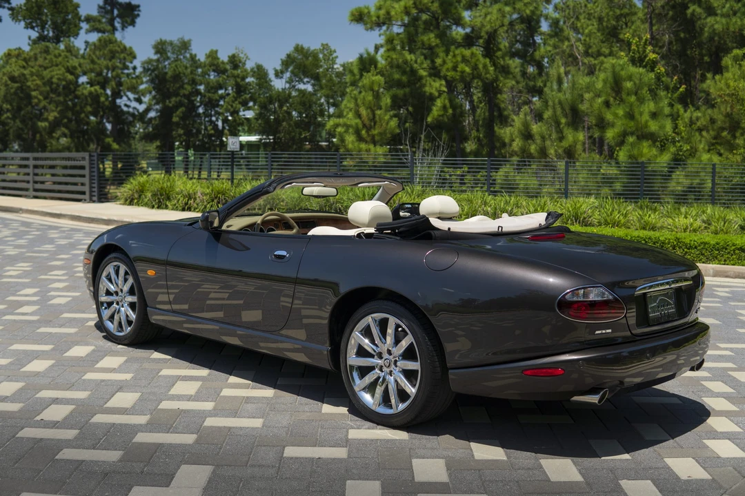 2006 Jaguar X100 XK8 - Image 10 of 31