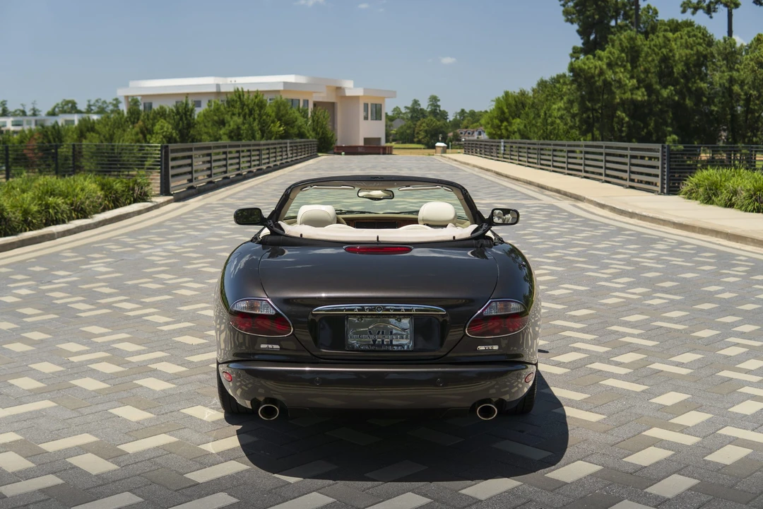 2006 Jaguar X100 XK8 - Image 12 of 31