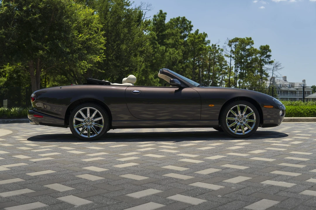 2006 Jaguar X100 XK8 - Image 16 of 31